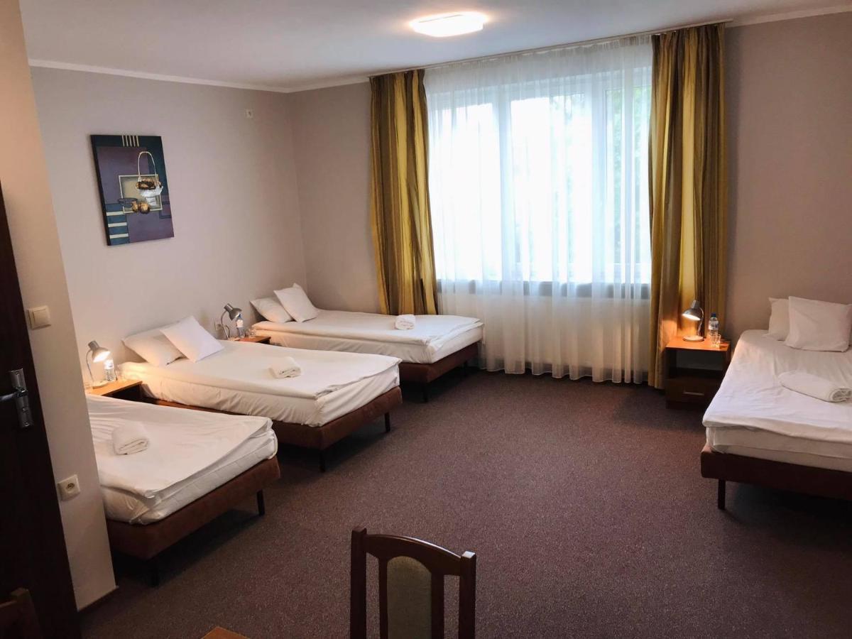 Aparthotel Astral Raszyn Exteriér fotografie
