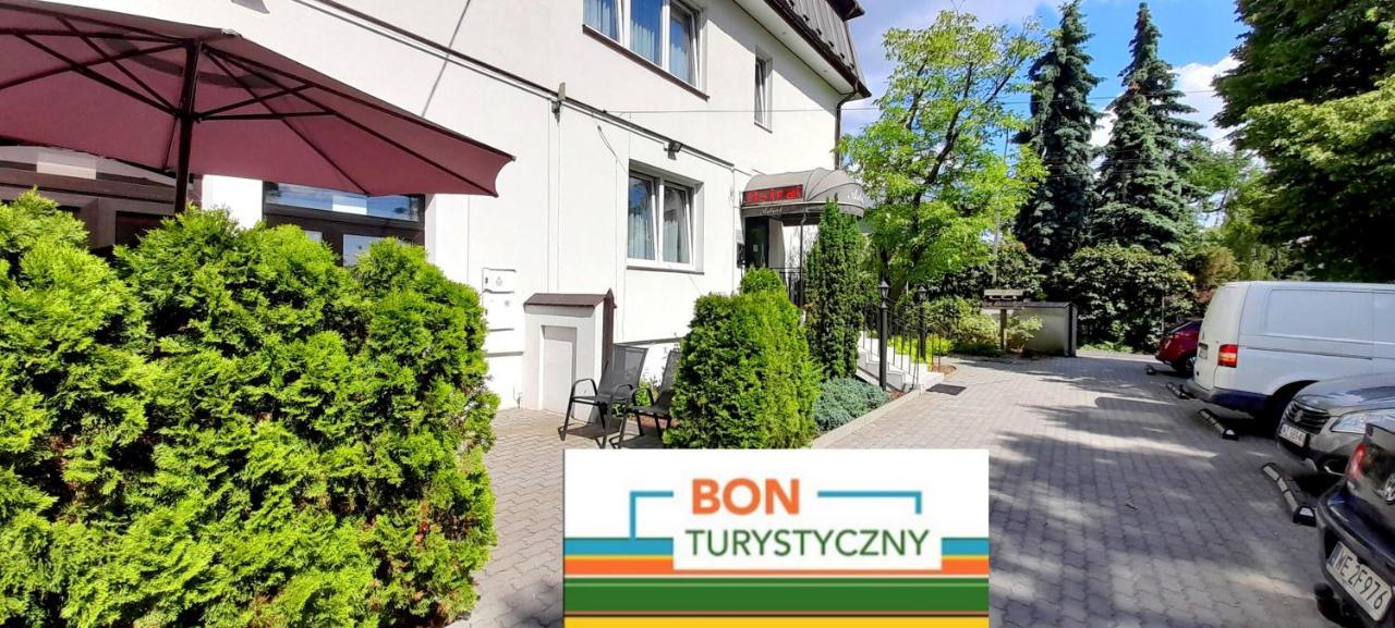 Aparthotel Astral Raszyn Exteriér fotografie