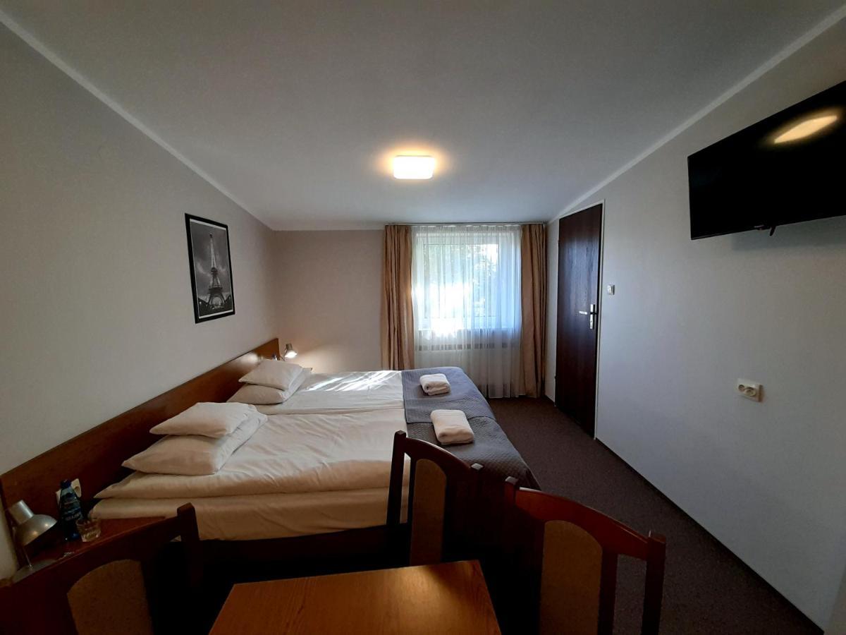 Aparthotel Astral Raszyn Exteriér fotografie