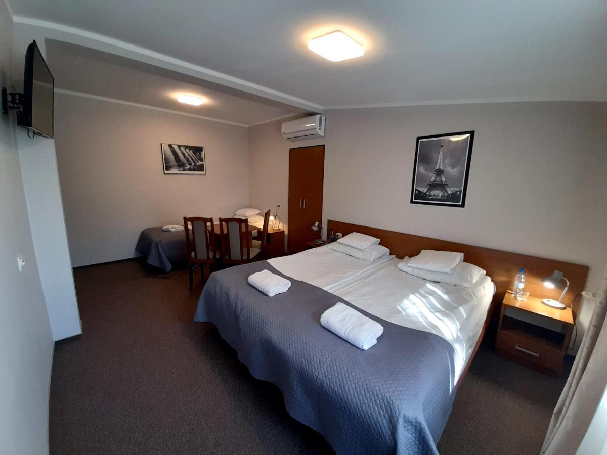 Aparthotel Astral Raszyn Exteriér fotografie